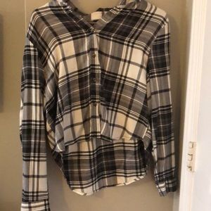 semi cropped flannel